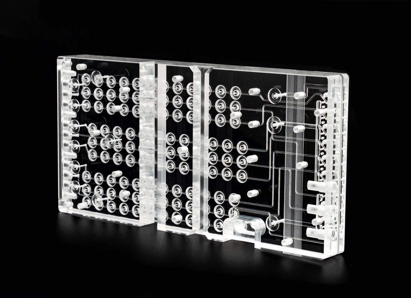 Diffusion bonded acrylic microlfuidic manifold
